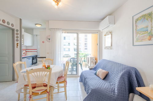 Foto 6 - Apartamento de 1 quarto em Fréjus com terraço e vistas do mar