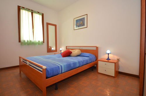 Foto 5 - Casa con 2 camere da letto a Lignano Sabbiadoro con giardino e terrazza