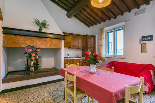 Photo 2 - 2 bedroom Apartment in Monteriggioni with swimming pool and garden