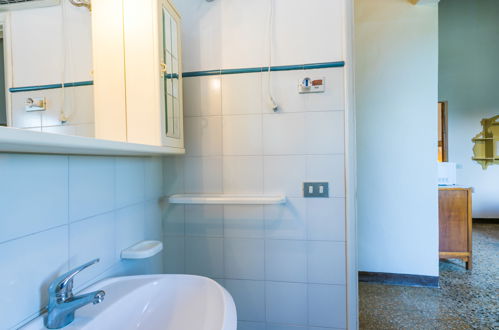 Foto 20 - Apartment mit 2 Schlafzimmern in Monteriggioni mit schwimmbad und garten
