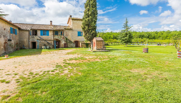 Foto 1 - Appartamento con 2 camere da letto a Monteriggioni con piscina e giardino