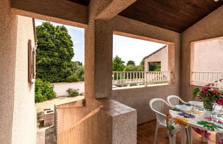 Photo 3 - 2 bedroom Apartment in Santa-Maria-Poggio with garden and terrace