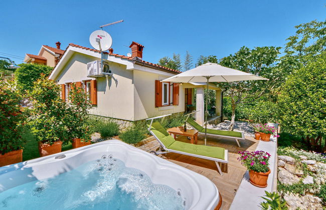 Casa de 2 quartos em Opatija com jardim e terraço - Foto 1