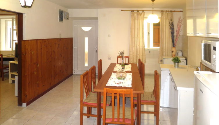 Photo 1 - 4 bedroom House in Pag