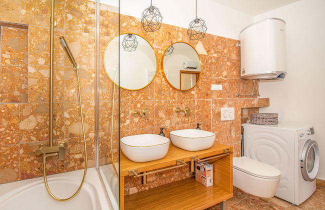 Casa de 5 quartos em Split com piscina privada e jardim - Foto 19