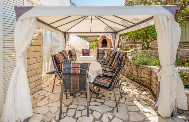 Casa de 5 quartos em Split com piscina privada e jardim - Foto 8