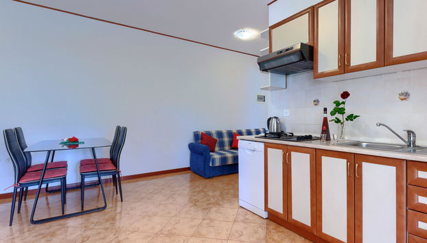 Appartement de 3 chambres à Poreč avec piscine et jardin - Photo 5