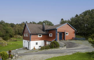 Photo 1 - Maison de 2 chambres à Tysnes avec jardin