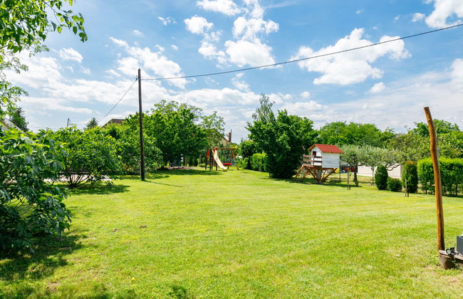Casa de 3 quartos em Balatonszemes com jardim e terraço - Foto 4