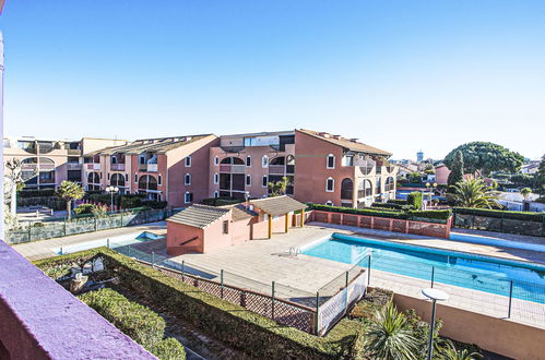 Photo 24 - 1 bedroom Apartment in Canet-en-Roussillon with swimming pool and garden