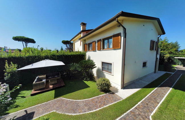 Haus mit 5 Schlafzimmern in Forte dei Marmi mit garten und terrasse - Foto 1