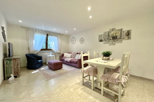 Photo 13 - 4 bedroom House in Forte dei Marmi with garden and terrace