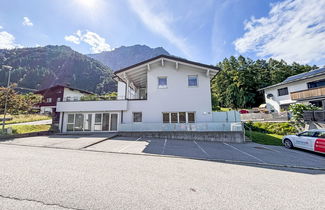 Foto 3 - Appartamento con 3 camere da letto a Vandans con terrazza