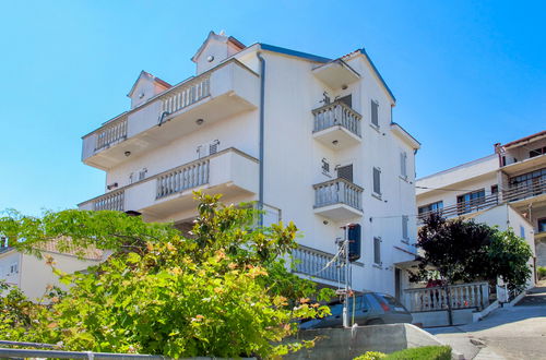 Foto 8 - Apartamento de 2 quartos em Kali com jardim