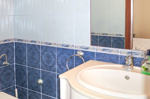 Foto 16 - Apartamento de 2 quartos em Kali com jardim