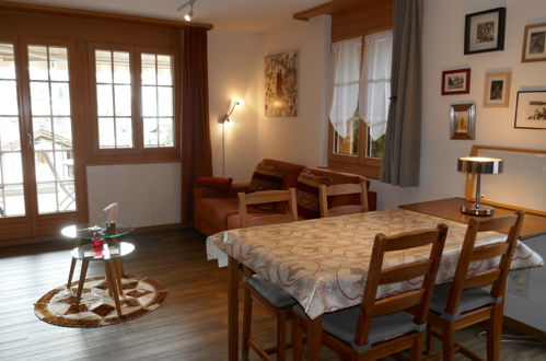 Foto 8 - Apartamento de 1 quarto em Grindelwald com jardim e vista para a montanha