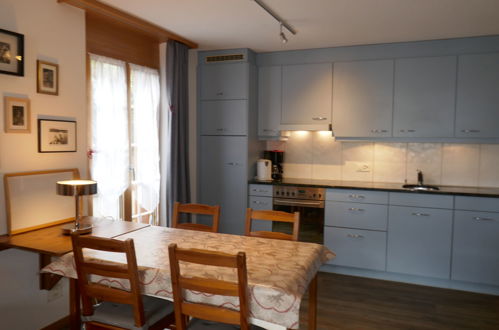 Foto 11 - Apartment mit 1 Schlafzimmer in Grindelwald mit garten und blick auf die berge