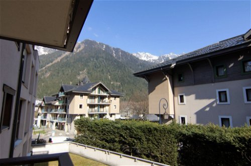 Foto 15 - Apartment mit 1 Schlafzimmer in Chamonix-Mont-Blanc mit blick auf die berge