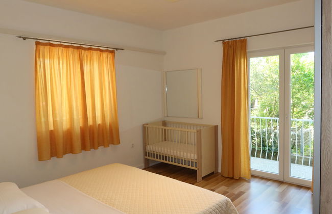 Apartamento de 5 quartos em Sukošan com jardim e terraço - Foto 21