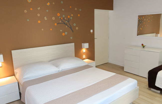 Apartamento de 5 quartos em Sukošan com jardim e terraço - Foto 13