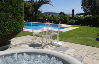 Foto 2 - Casa con 4 camere da letto a Viana do Castelo con piscina e giardino