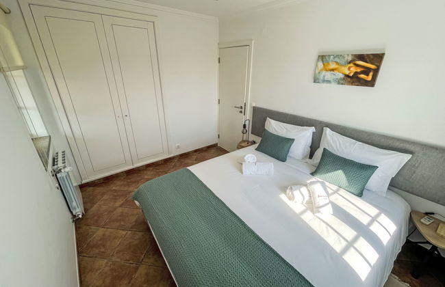 Casa de 4 quartos em Viana do Castelo com piscina e jardim - Foto 18
