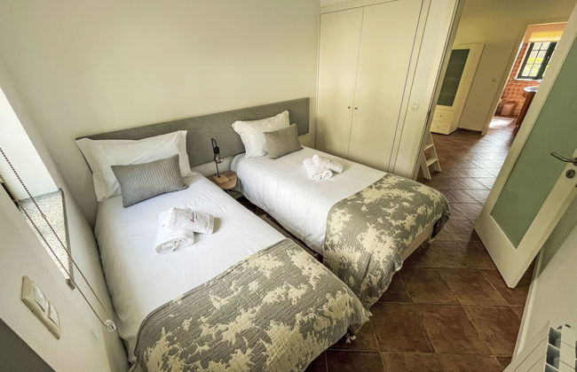 Casa de 4 quartos em Viana do Castelo com piscina e jardim - Foto 19