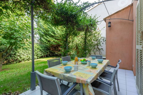 Foto 25 - Casa con 4 camere da letto a Roquebrune-sur-Argens con piscina e vista mare