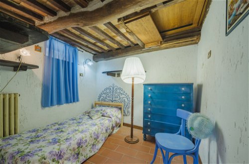 Foto 15 - Casa de 2 quartos em Camaiore com piscina privada e vistas do mar