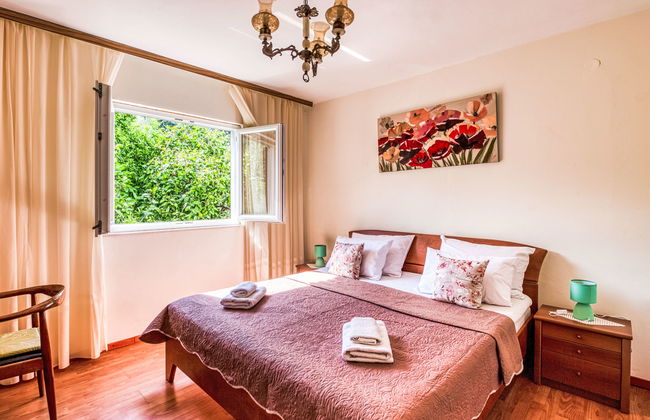 Casa de 5 quartos em Zadar com jardim e terraço - Foto 14