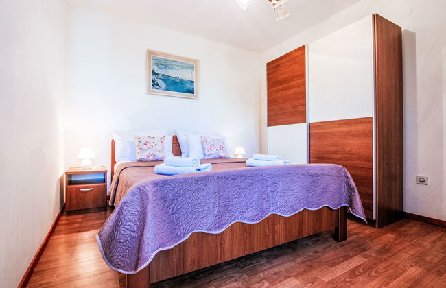 Casa de 5 quartos em Zadar com jardim e terraço - Foto 19
