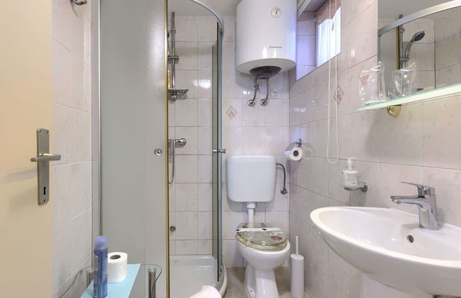 Casa de 4 quartos em Buje com piscina privada e jardim - Foto 26