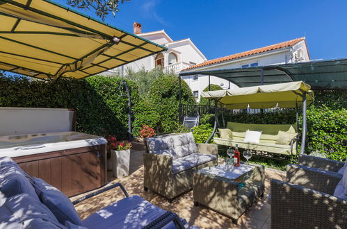 Photo 12 - Maison de 3 chambres à Buje avec piscine privée et vues à la mer