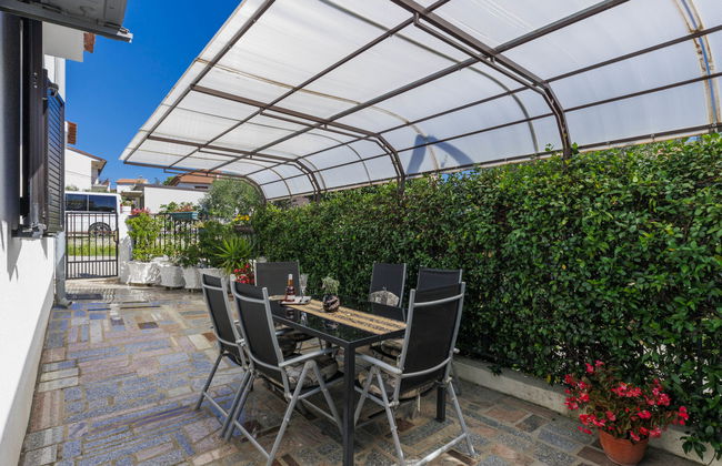Casa de 4 quartos em Buje com piscina privada e jardim - Foto 2