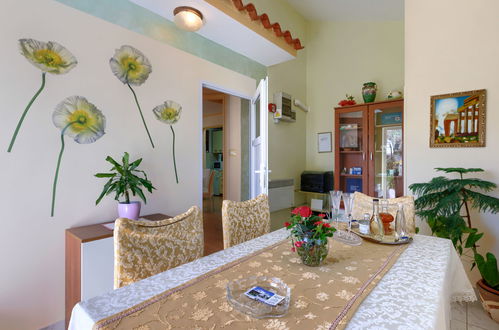 Photo 4 - 3 bedroom House in Buje with private pool and garden