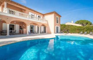 Foto 1 - Casa de 4 quartos em Sainte-Maxime com piscina privada e vistas do mar