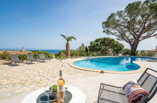 Photo 53 - Maison de 4 chambres à Sainte-Maxime avec piscine privée et vues à la mer