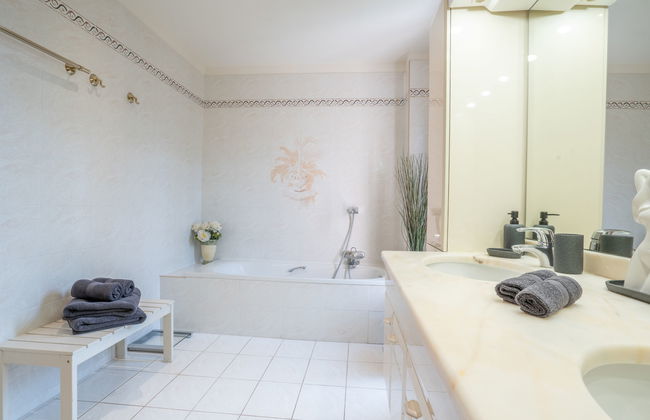 Haus mit 5 Schlafzimmern in Sainte-Maxime mit privater pool und garten - Foto 33