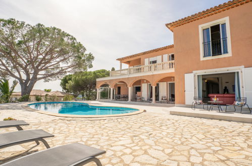 Foto 55 - Haus mit 4 Schlafzimmern in Sainte-Maxime mit privater pool und blick aufs meer