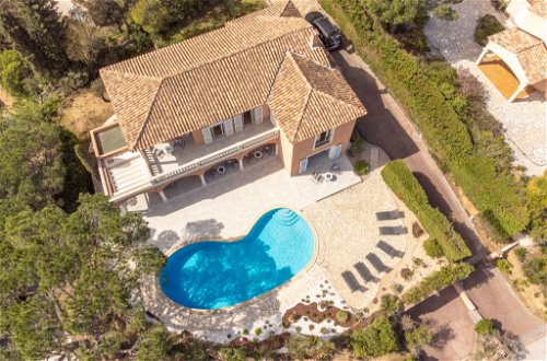 Foto 65 - Casa con 4 camere da letto a Sainte-Maxime con piscina privata e vista mare