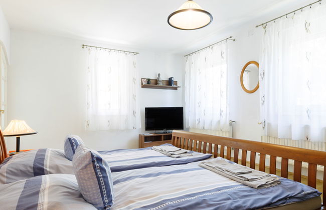 Casa de 5 quartos em Badacsonytomaj com piscina privada e jardim - Foto 13