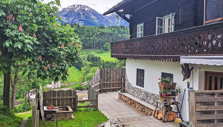 Photo 1 - 4 bedroom House in Sankt Veit im Pongau with garden and terrace