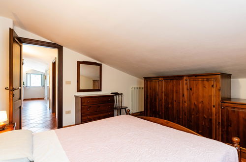 Foto 5 - Appartamento con 1 camera da letto a Diano Castello con piscina e giardino