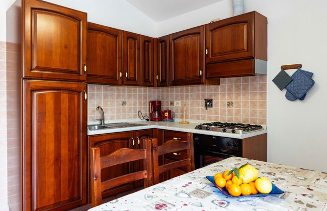 Apartamento de 2 quartos em Diano Castello com piscina e jardim - Foto 10