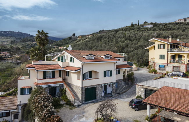 Apartamento de 2 quartos em Diano Castello com piscina e jardim - Foto 5