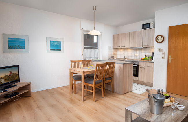 Apartment mit 2 Schlafzimmern in Norden mit garten und terrasse - Foto 4