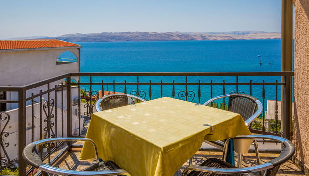 Apartment mit 3 Schlafzimmern in Karlobag mit schwimmbad und terrasse - Foto 4