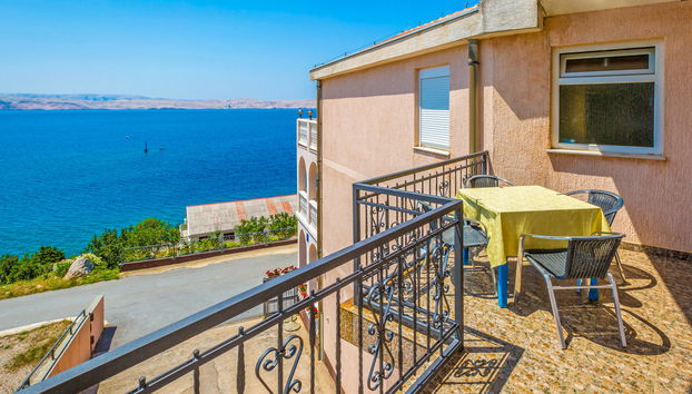 Apartment mit 3 Schlafzimmern in Karlobag mit schwimmbad und terrasse - Foto 3