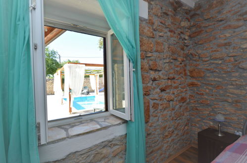 Foto 23 - Casa de 3 habitaciones en Promina con piscina privada y terraza