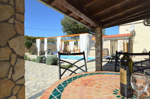 Foto 4 - Haus mit 3 Schlafzimmern in Promina mit privater pool und terrasse